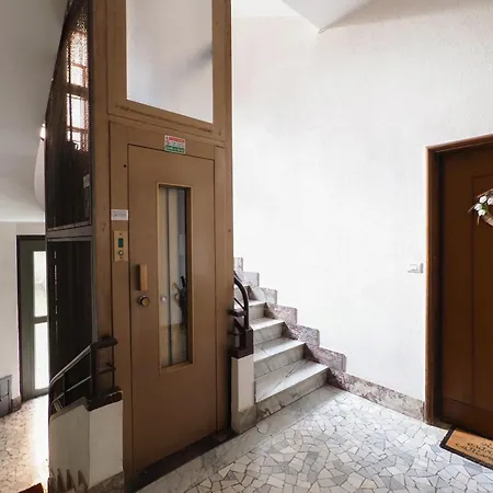 Appartamento Primopiano - Orcagna Milano